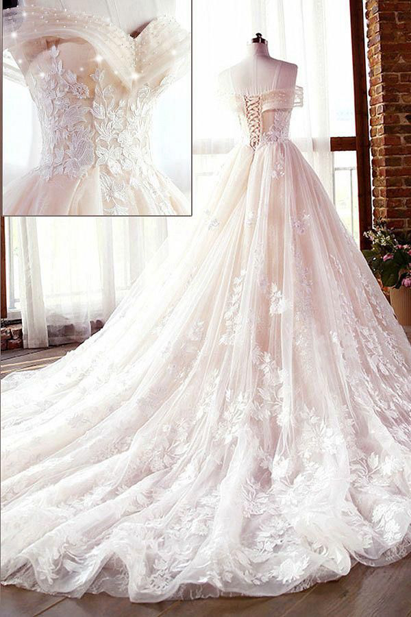 Váy cưới đẹp cung Kim ngưu